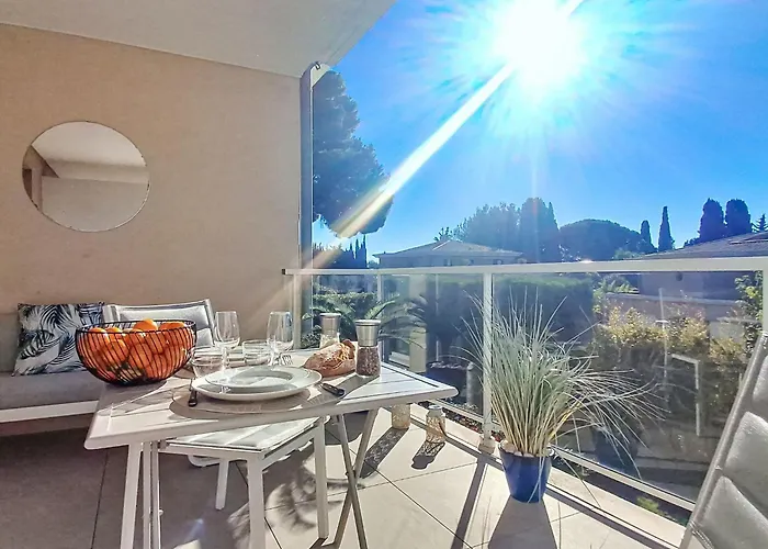 Les Terrasses D'azur-3 By Interhome * サナリー・シュル・メール