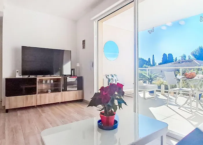 Les Terrasses D'azur-3 By Interhome